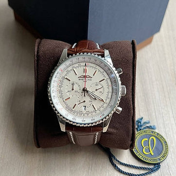 NaviTimer Branco Couro 46mm