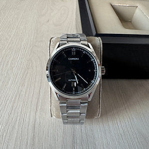 Carrera CAL 5 Prata Verde Automático 41mm